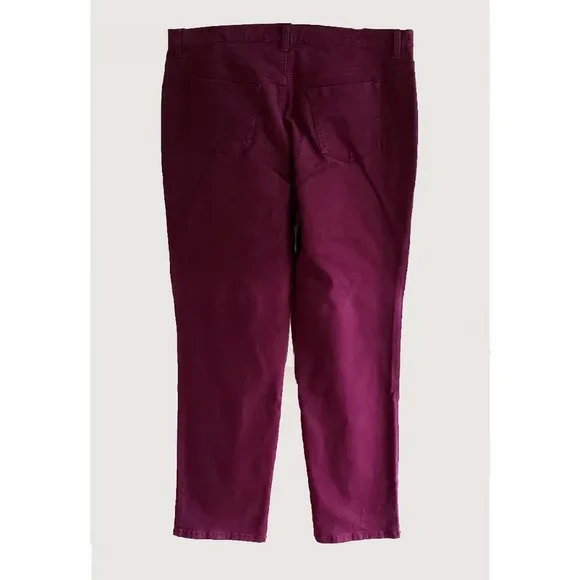 Gloria Vanderbilt Brush Denim Jeans NWOT - Picture 2 of 3